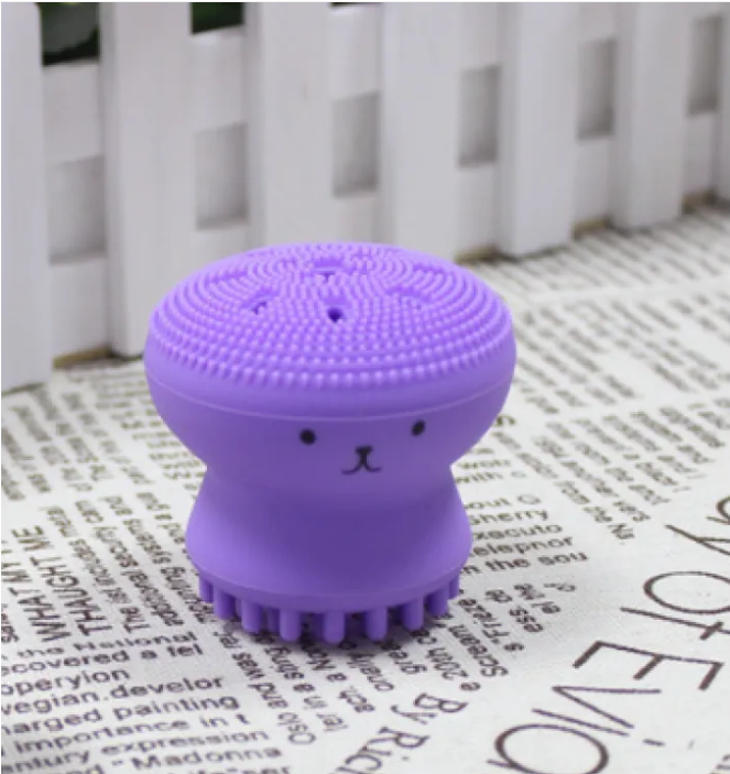 Silicone Cleansing & Exfoliating Brush – Cute & Effective Skin Care Tool